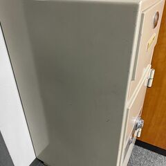 重い金庫 - EIKO Safeの画像