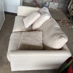 塩釜市尾島町！イケア ファブリックソファ 北欧レトロ アイボリー 2人掛けそふソファの画像