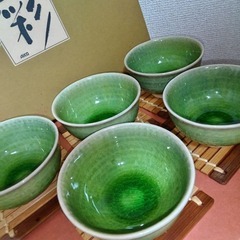 美濃焼　瀬戸焼　愛陶窯　緑彩　煎茶揃　素晴らしい貫入　直径9.5㎝　高さ5.2㎝の画像