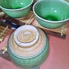 美濃焼　瀬戸焼　愛陶窯　緑彩　煎茶揃　素晴らしい貫入　直径9.5㎝　高さ5.2㎝の画像