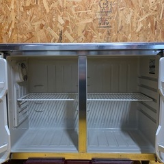 C(7700) ホシザキ 業務用テーブル形冷蔵庫 RT-115PTE1 台下冷蔵庫 W1150D450H800 173L 100V50/60Hz 49kg 直接お引き取り歓迎 大阪 厨房機器の画像