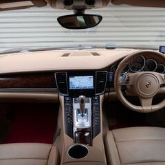 検8年5月パナメーラ 7速PDK/ルクソールベージュインテリア/純正ナビ/地デジ/バックカメラ/ポルシェセンター記録簿の画像