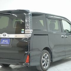 😘自社ローン🤗7人乗り人気ミニバンの入庫！トヨタヴォクシー！の画像