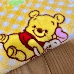 プーさんBABY 敷き毛布の画像