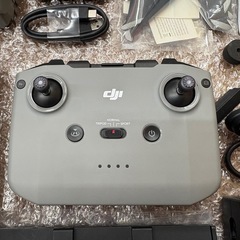 ドローン DJI Mavic Air 2 Fly More Comboの画像