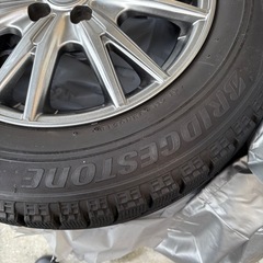 ブリヂストンスタッドレスタイヤホイール4本せっセットの画像