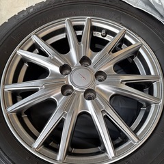 ブリヂストンスタッドレスタイヤホイール4本せっセットの画像