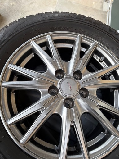 ブリヂストンスタッドレスタイヤホイール4本せっセット