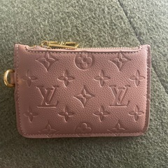 ハンドバックとパスケースセットの画像