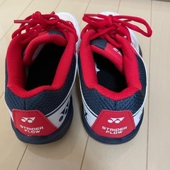ヨネックスシューズの画像