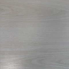 ホワイトテーブル✨お部屋が明るくみえるデザインの画像