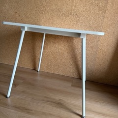 ホワイトテーブル✨お部屋が明るくみえるデザインの画像