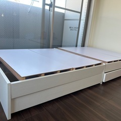 RASIK ベッドフレームの画像