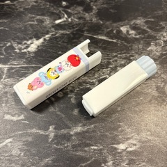 BTS BT21スティックのりの画像