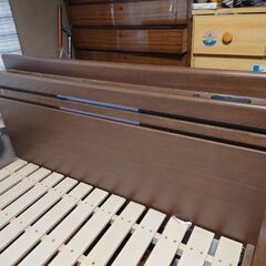 セミダブルベッド フレームの画像