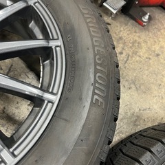 195\65r15 91Qスタッドレスタイヤ2023年製とプリウス30、50用のホイール4本の画像