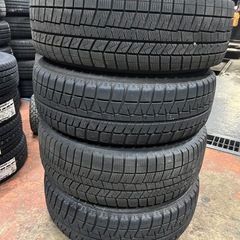 195\65r15 91Qスタッドレスタイヤ2023年製とプリウス30、50用のホイール4本の画像