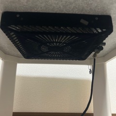 こたつテーブルの画像