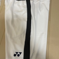 バドミントンズボンの画像