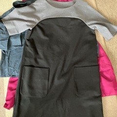 ワインカラーワンピースファー付き4点500円の画像