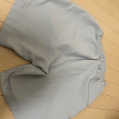 バドミントンズボンの画像