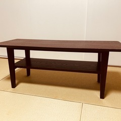 ちょっとオシャレなテーブルの画像