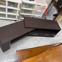 テレビ台の画像