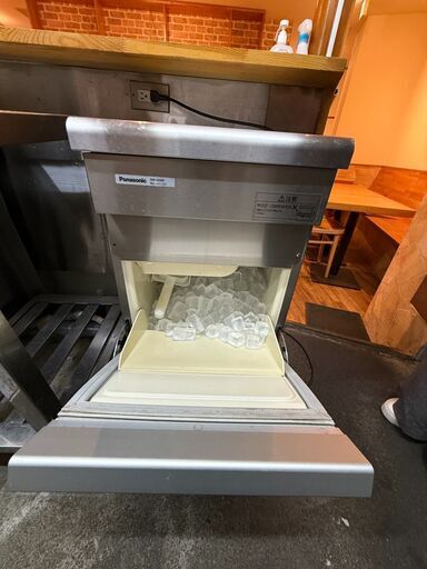 業務用製氷機★売ります！美品⑤　使用OK　引き取り限定