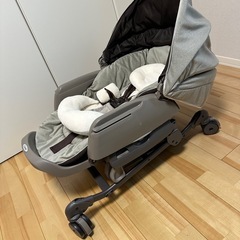 combiハイローチェア(電動)の画像