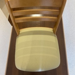 3,000円　4人ダイニングテーブルセットの画像