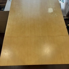 3,000円　4人ダイニングテーブルセットの画像