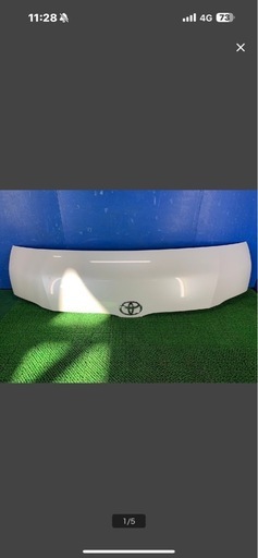 トヨタ　ハイエースワゴン　ワイドサイズ　ボンネット　白色