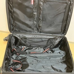 約80ℓ スーツケース　ソフト　海外　レジェンドウォーカー　／備品　２回使用のみの画像