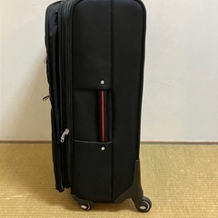 約80ℓ スーツケース　ソフト　海外　レジェンドウォーカー　／備品　２回使用のみの画像