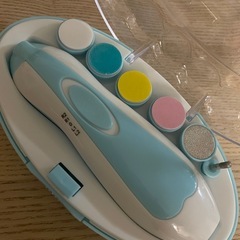 赤ちゃん 電動爪切りやすり １回使用のみ 美品の画像
