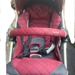 combi ベビーカーの画像