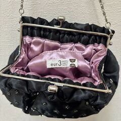eur 3 ビジュー付き黒サテンパーティーバッグ S_102の画像