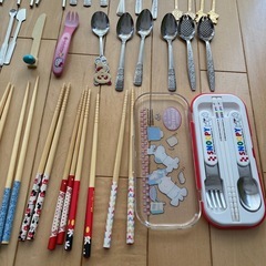 カトラリーまとめ売り　スプーン　フォーク　箸　マドラーなどの画像