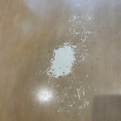 3,000円　4人ダイニングテーブルセットの画像