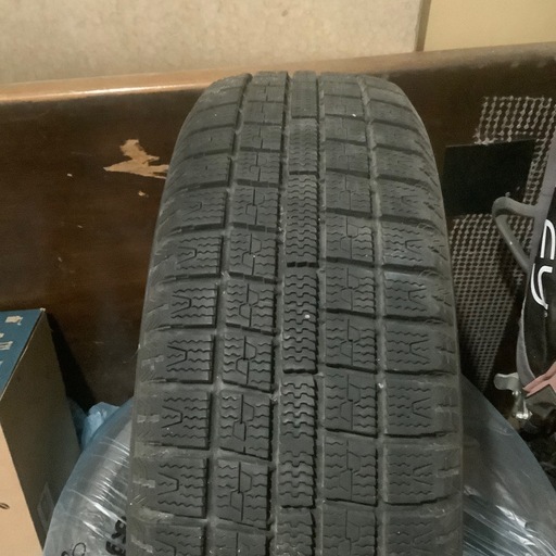 スタッドレスTOYO155/65R14