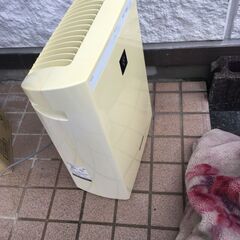 JM20465K) シャープ空気清浄機FU-F30W2016年製＜幅：約35cm 高さ：約53cm 奥行：約15cm＞中古品【取りに来られる方限定】の画像