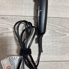 ドライヤー軽い大風量美品　黒
の画像