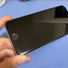 iPhone se 第二世代　ホワイトの画像