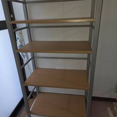 頑丈な本棚の画像