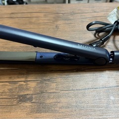 ヘアアイロン　サロニア　袋付きの画像