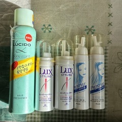 スタイリング剤多数、クルクルドライヤー他の画像