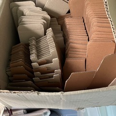 梱包用段ボール　の画像