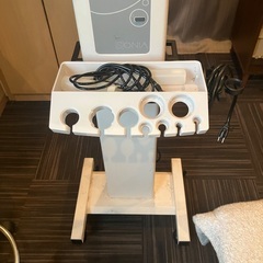 スチーマー使用感あり、黄ばみありですが無償でお渡しできます。の画像