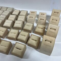 未使用 指輪ケース リングケース 83個セット 展示 ジュエリーショップ 貴金属店 店舗 業務の画像