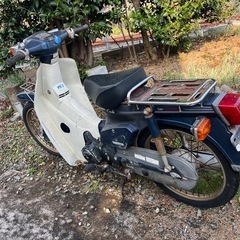 ホンダ　スーパーカブ50 FI 4速　セル付きの画像